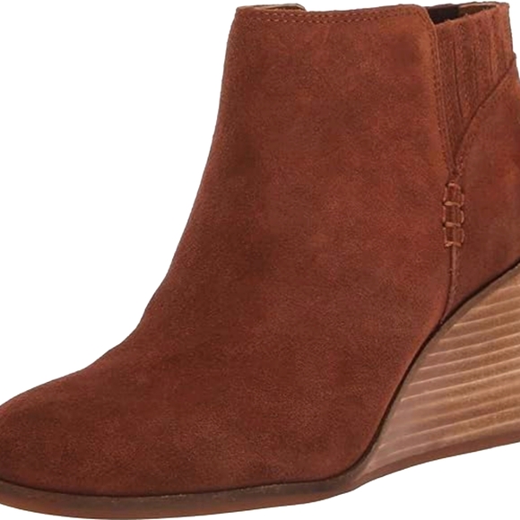 Zorla Wedge Brown Ankle Boot - Picture 1 of 5